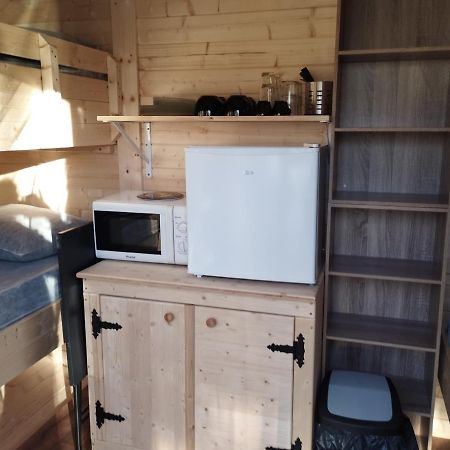 Camping Des Ribieres Confolens Exterior photo