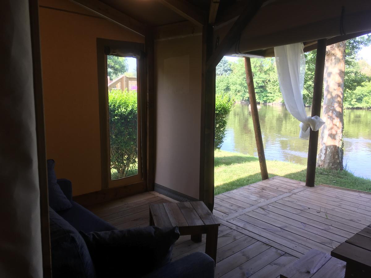 Camping Des Ribieres Confolens Exterior photo
